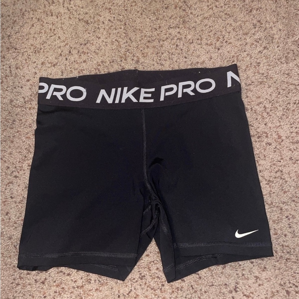 Nike Pro’s